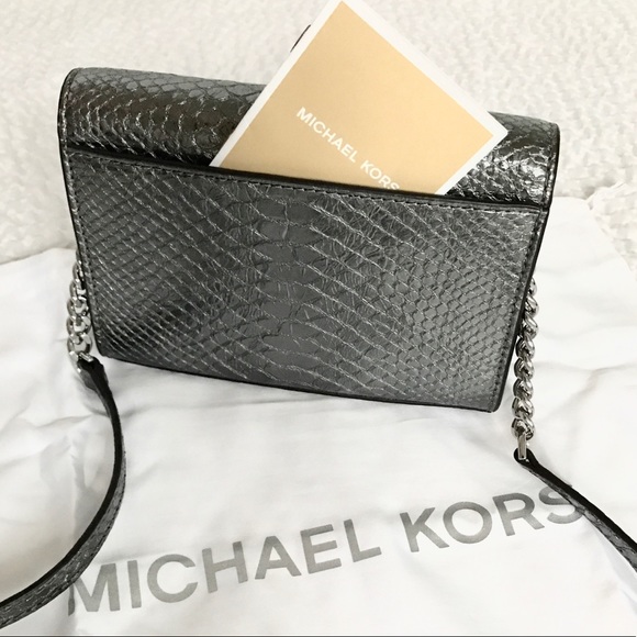 New Authentic MK Ruby Medium crossbody Pewter - Picture 4 of 7